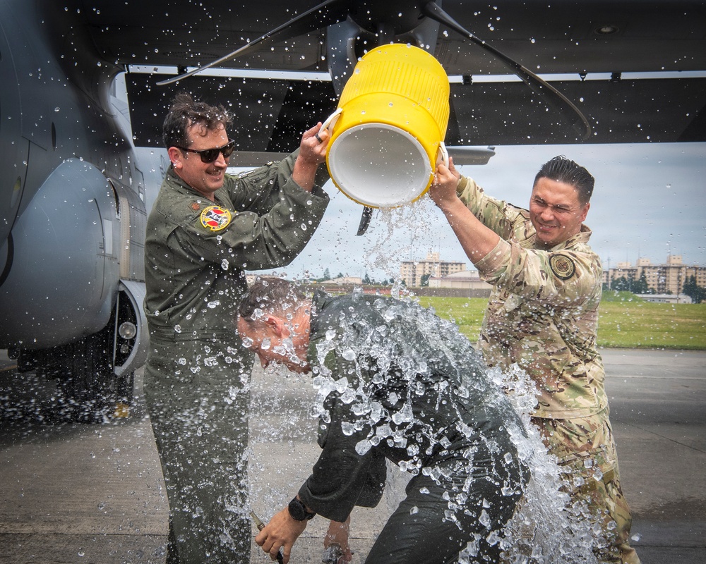374 OG commander completes fini-flight