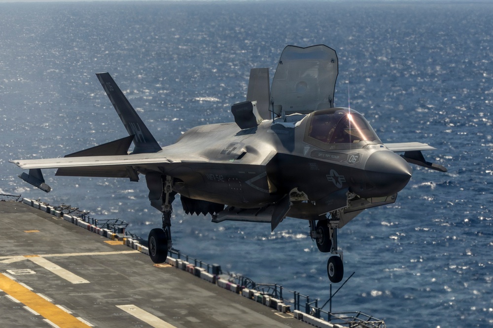 Kearsarge Conducts TCAT Exercise