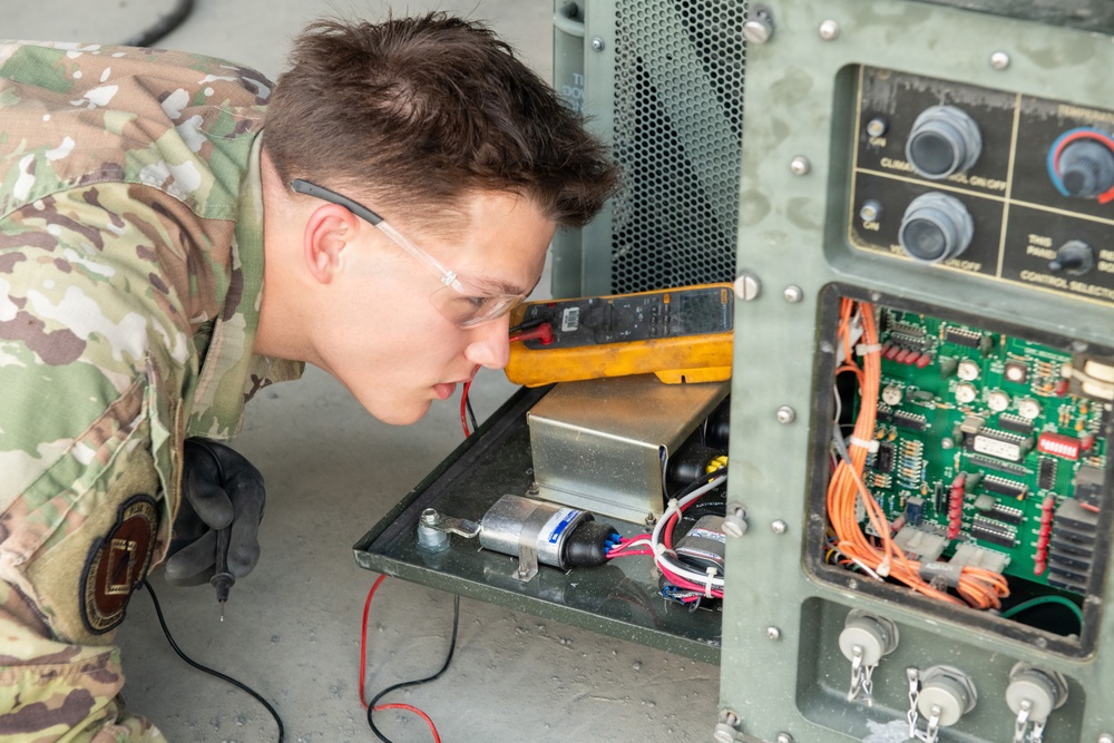 189th CES Trains at Fort Indiantown Gap