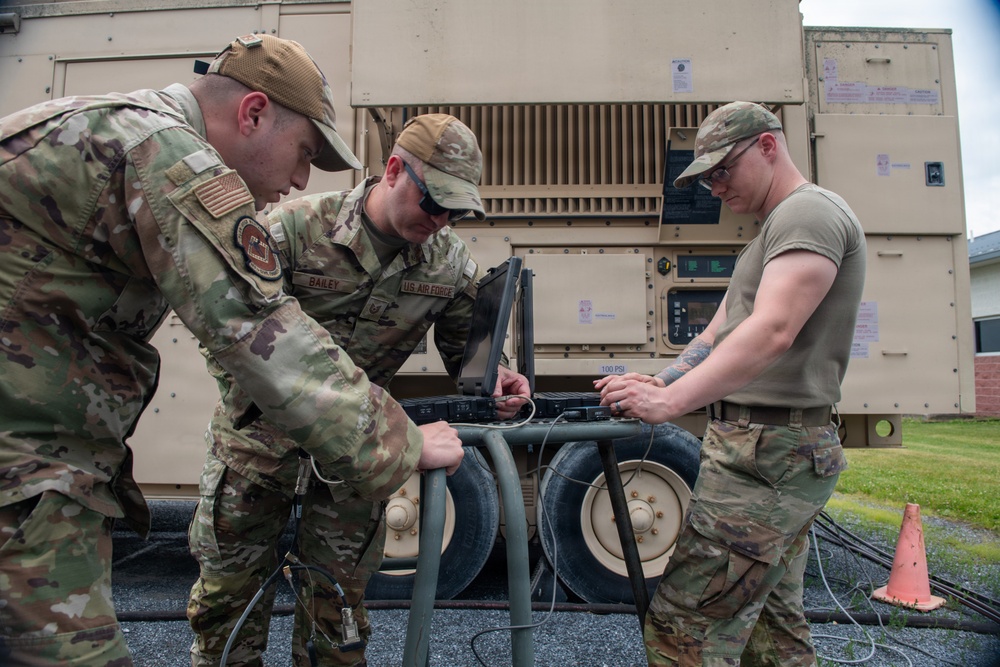 189th CES Trains at Fort Indiantown Gap
