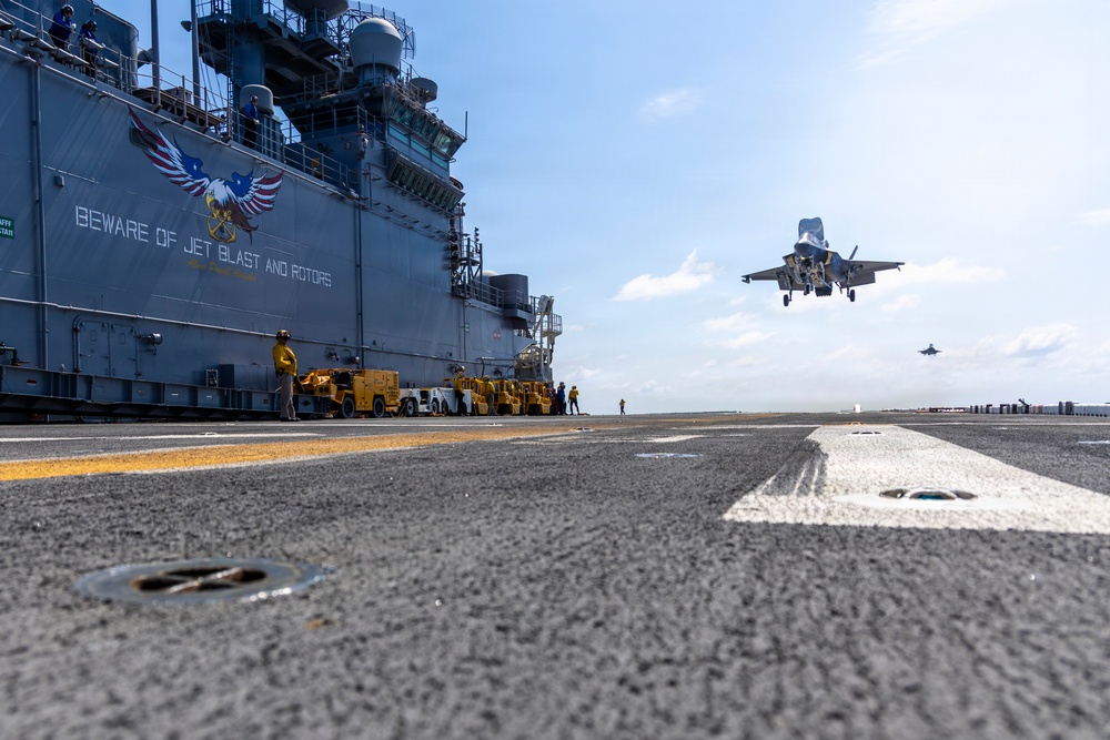 26th Marine Expeditionary Unit’s Type Commanders Amphibious Training | F-35B Lightning II Carrier Qualification