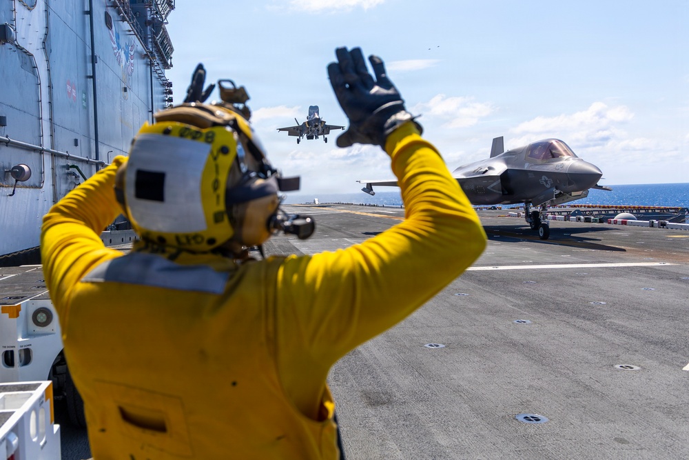 26th Marine Expeditionary Unit’s Type Commanders Amphibious Training | F-35B Lightning II Carrier Qualification
