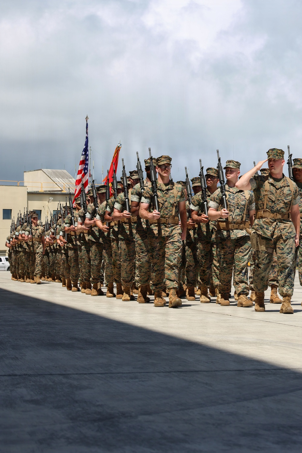 VMGR-153 holds change of command