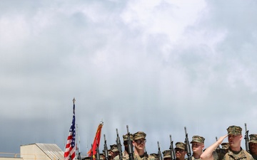VMGR-153 holds change of command
