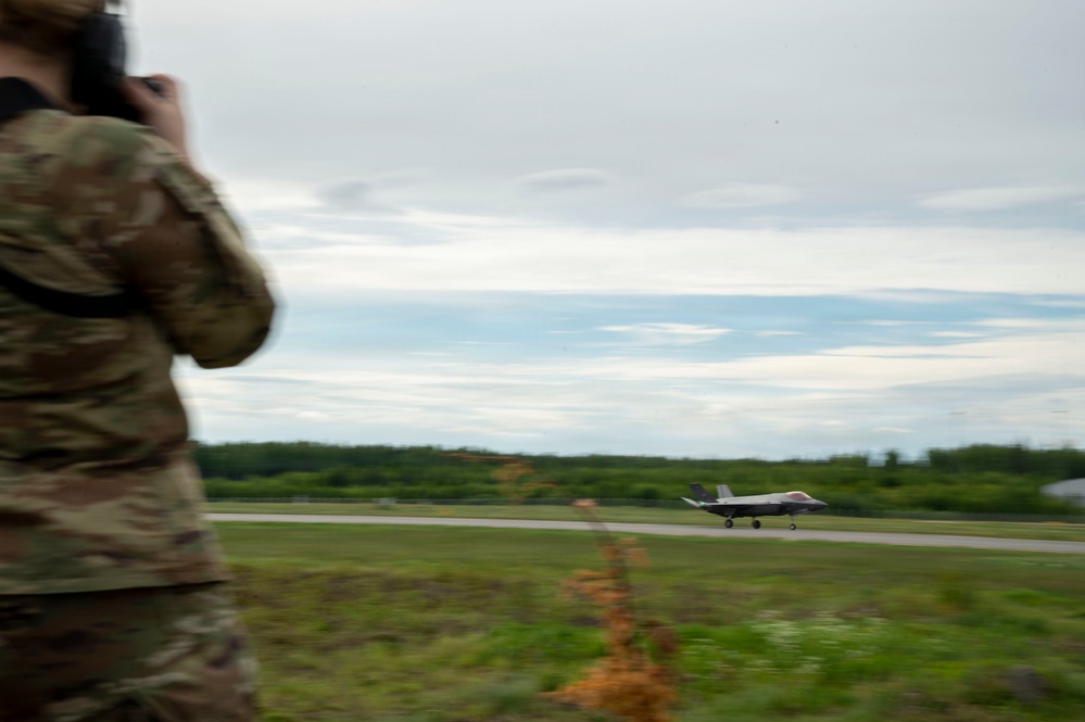 Joint Power in Finland: U.S. F-35s and Marines Integrate at Ramstein Flag 26