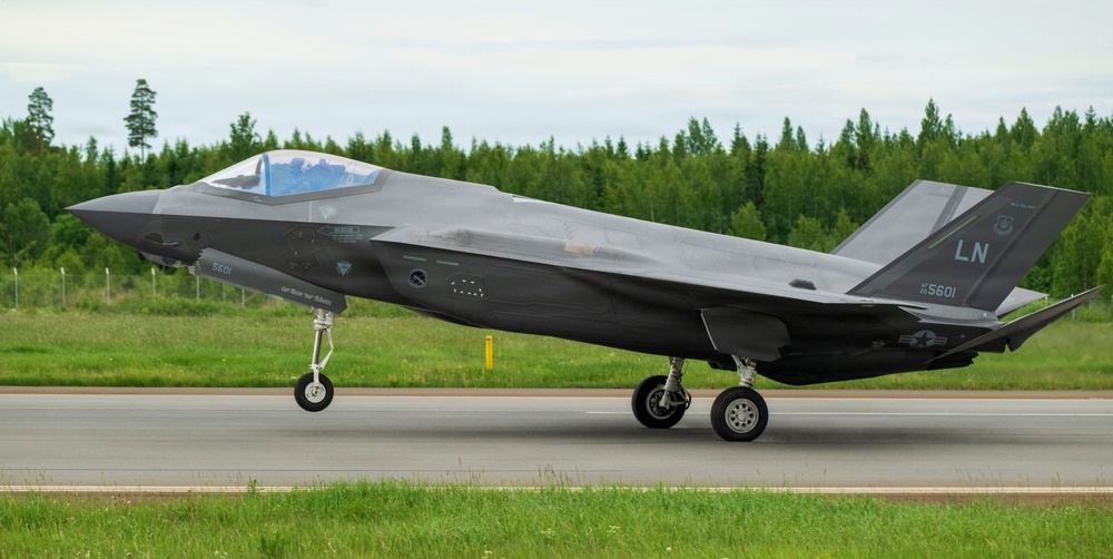 Joint Power in Finland: U.S. F-35s and Marines Integrate at Ramstein Flag 26