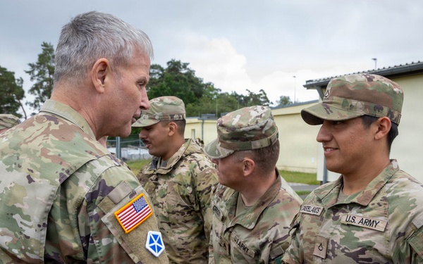 V Corps’ Best Squad Competition Awards