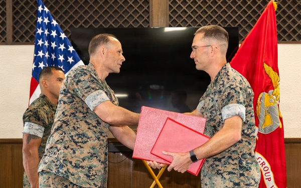 MACG-18 hosts retirement ceremony for Lt. Col. VerPlanck