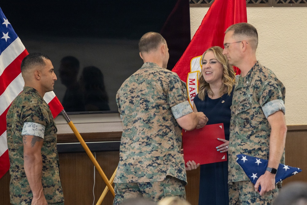 MACG-18 hosts retirement ceremony for Lt. Col. VerPlanck