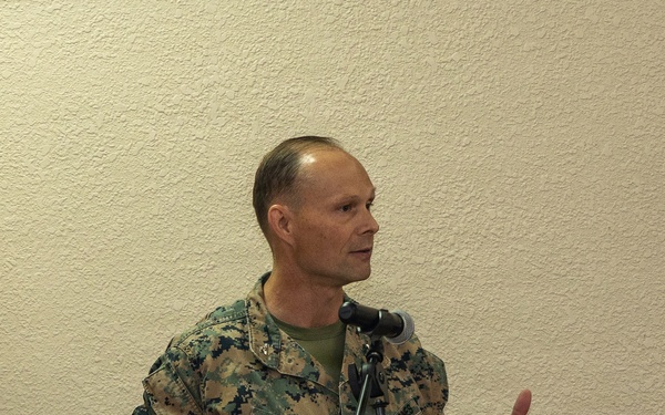MACG-18 hosts retirement ceremony for Lt. Col. VerPlanck