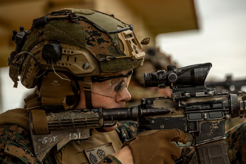 3/7 Marines Conduct Short-Bay Live-Fire Range