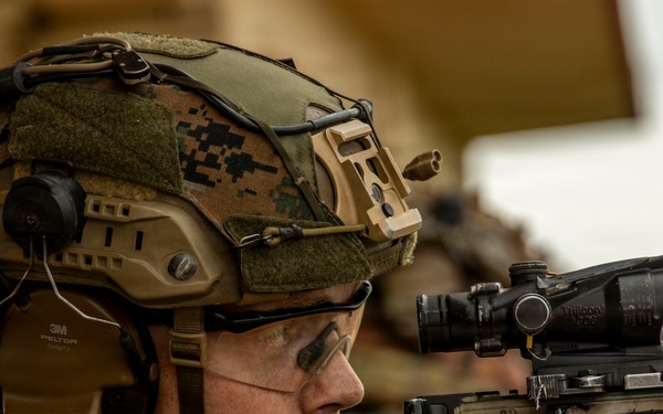 3/7 Marines Conduct Short-Bay Live-Fire Range