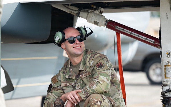 4 RS beds down RQ-4 Global Hawk mission at Yokota Air Base