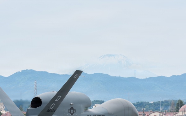 4 RS beds down RQ-4 Global Hawk mission at Yokota Air Base
