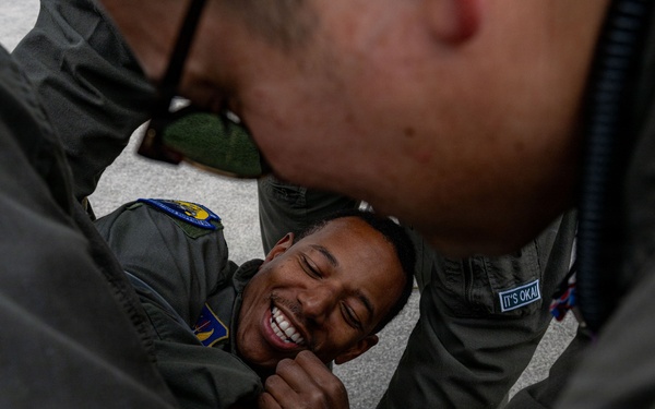 31 FW honors Aviano AB officers following final flights