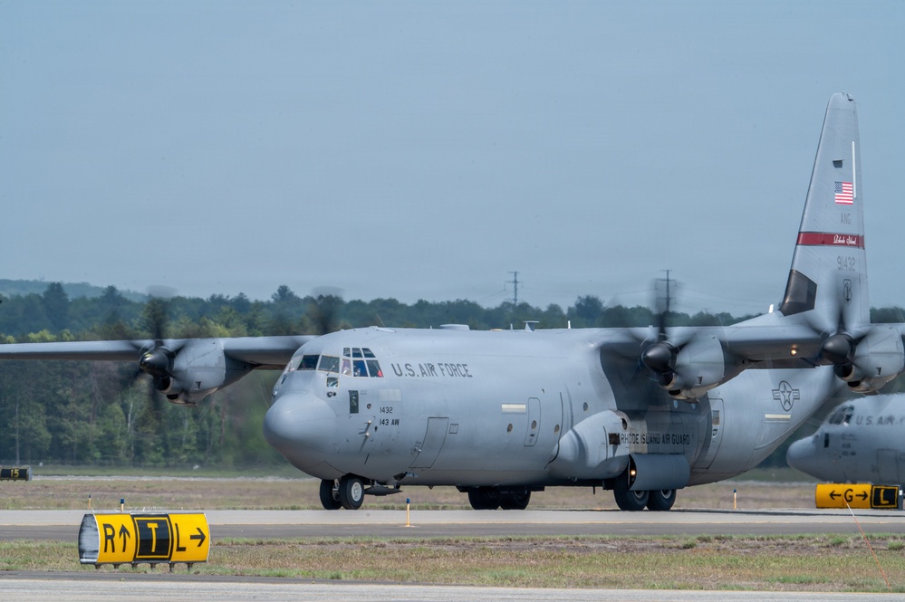 CTANG and RIANG Conduct joint tactical airlift training