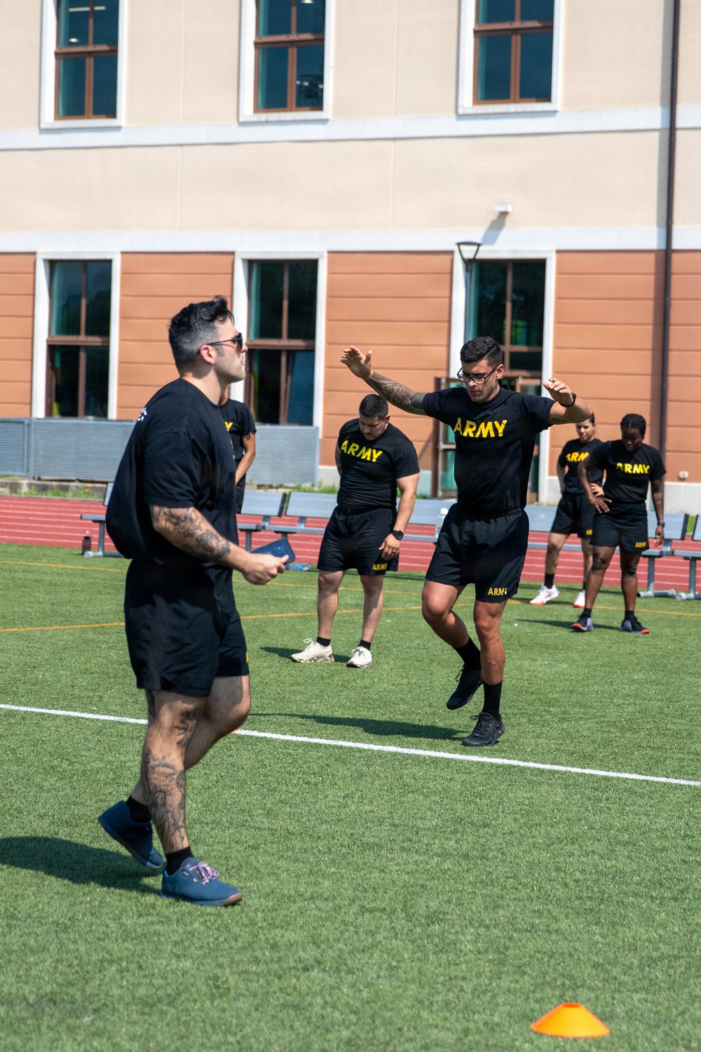 Leaders build readiness during Holistic Health and Fitness-Integrator Master Fitness Trainer course