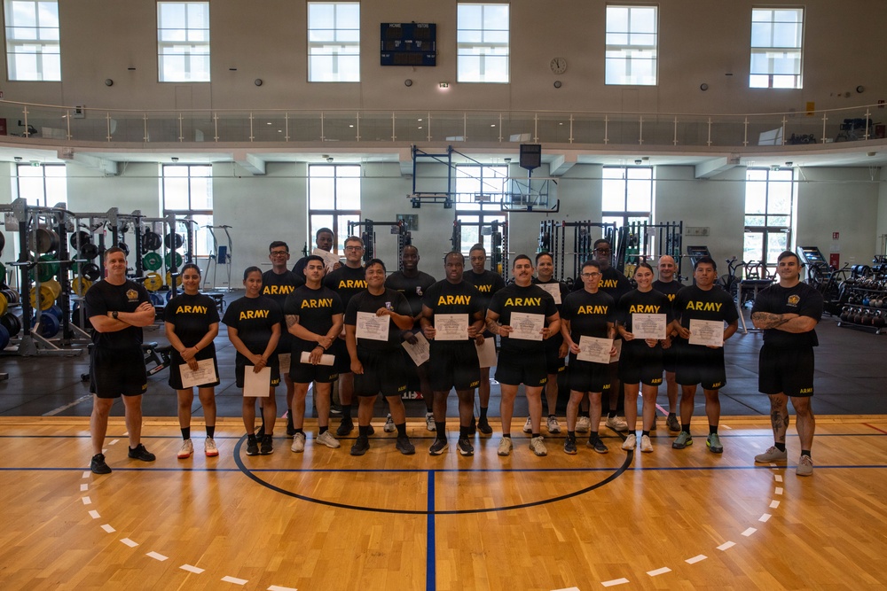 Leaders build readiness during Holistic Health and Fitness-Integrator Master Fitness Trainer course