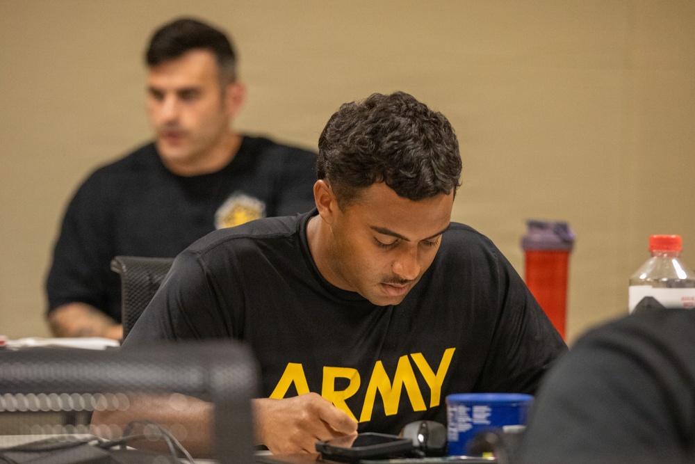 Leaders build readiness during Holistic Health and Fitness-Integrator Master Fitness Trainer course