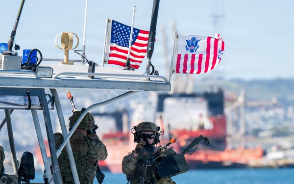 U.S. Coast Guard Port Security Unit 312 Conducts Simulated Training Exercises in San Francisco Bay