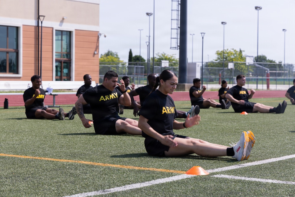 Leaders build readiness during Holistic Health and Fitness-Integrator Master Fitness Trainer course