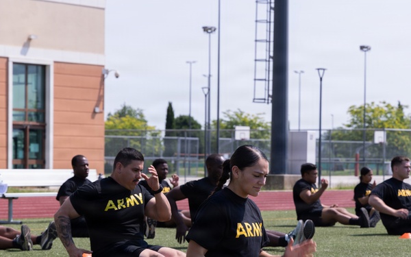 Leaders build readiness during Holistic Health and Fitness-Integrator Master Fitness Trainer course