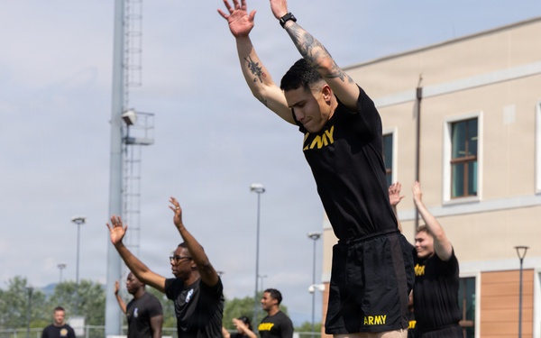 Leaders build readiness during Holistic Health and Fitness-Integrator Master Fitness Trainer course