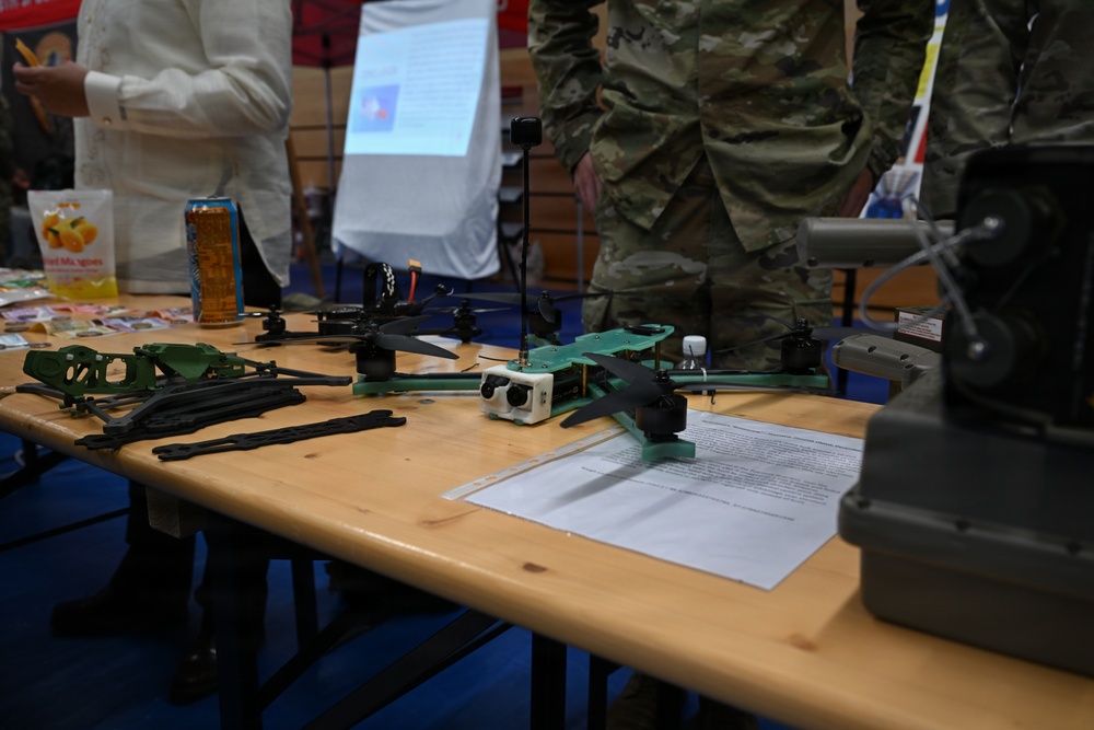 Soldiers honor Army Legacy During Heritage Run and Fest in Baumholder, Germany
