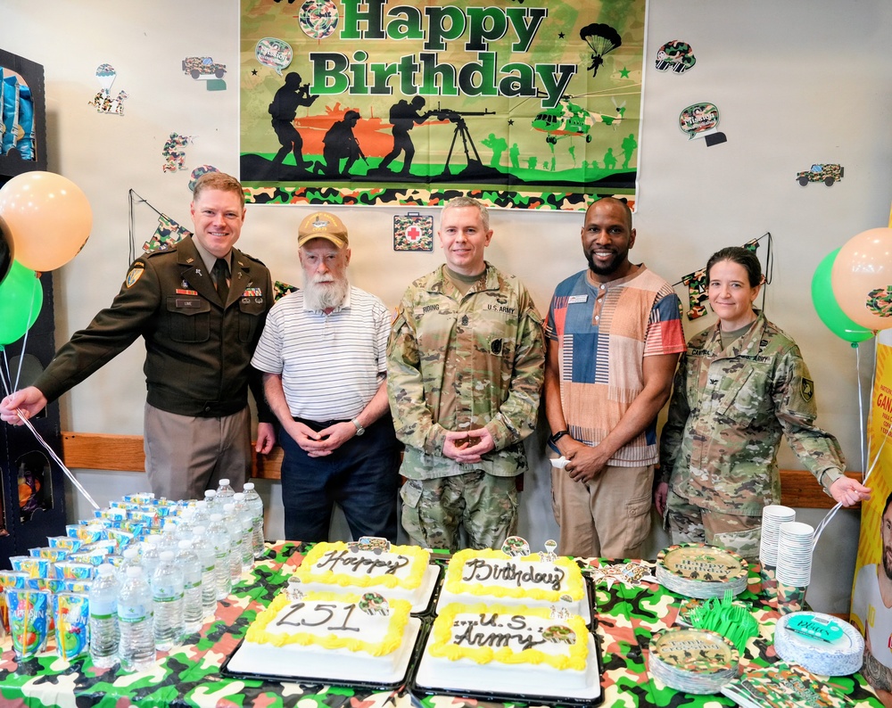 Fort Hamilton Celebrates Army’s 251st Birthday With Community Cake‑Cutting Ceremony