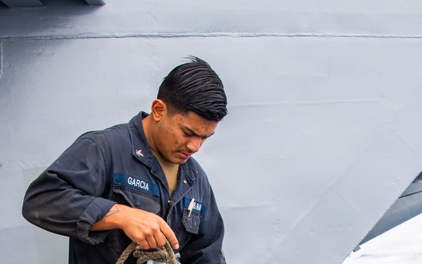USS Theodore Roosevelt Maintenance