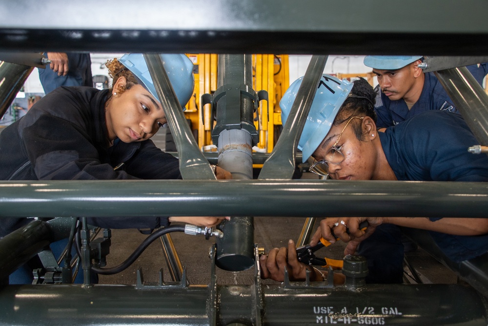 USS Theodore Roosevelt Maintenance