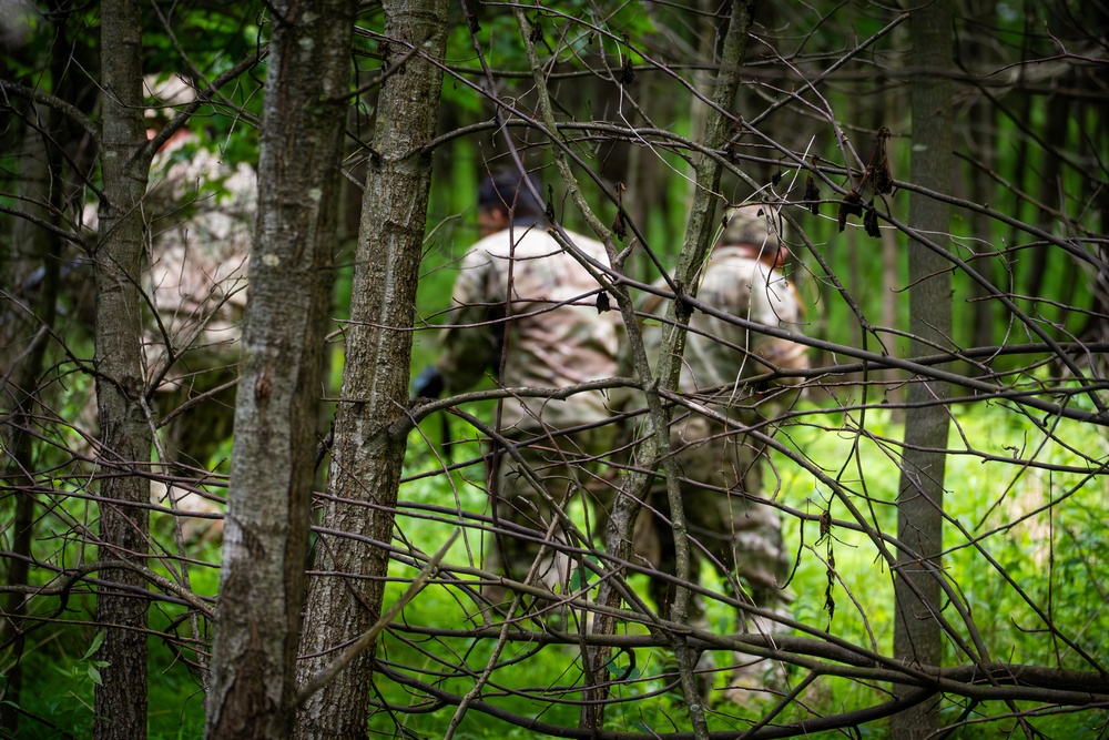 2-112th Infantry Soldiers Execute Urban Operations Training During Tactical Exercise at Fort Indiantown Gap