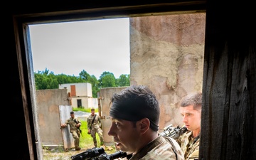 2-112th Infantry Soldiers Execute Urban Operations Training During Tactical Exercise at Fort Indiantown Gap