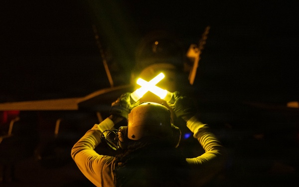 USS George H.W. Bush Conducts Night Flight Ops