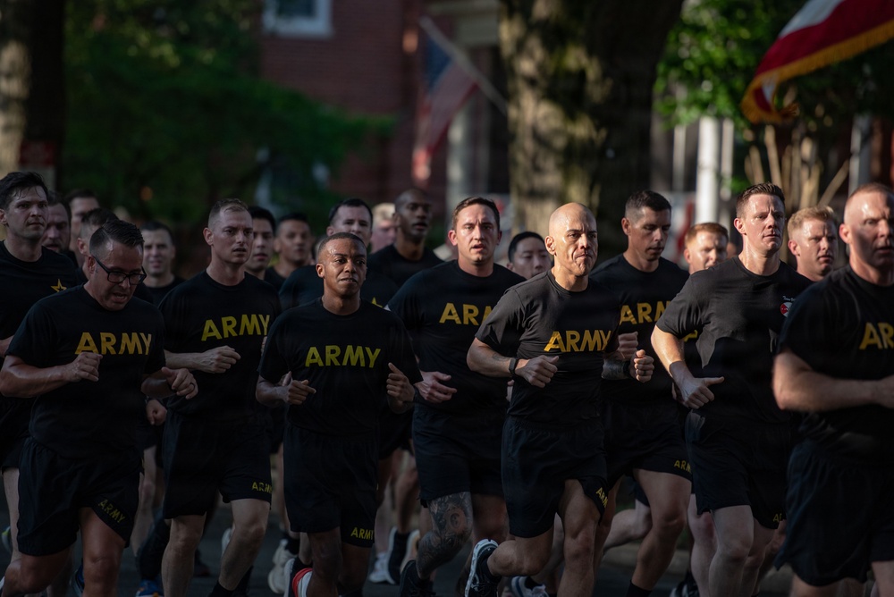 Army Birthday Run Commemorates Army's 251st Birthday