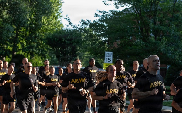 Army Birthday Run Commemorates Army's 251st Birthday