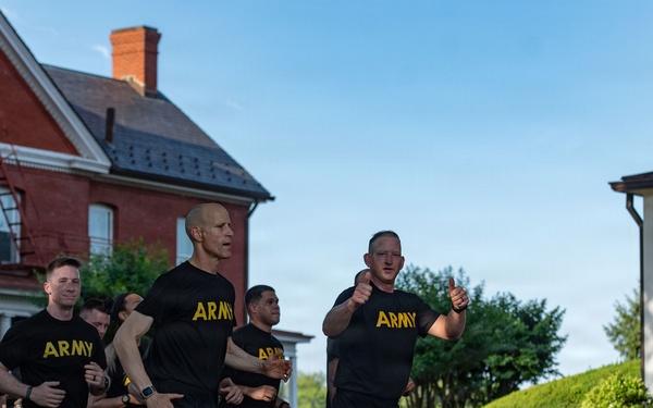 Army Birthday Run Commemorates Army's 251st Birthday