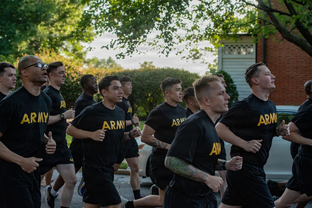 Army Birthday Run Commemorates Army's 251st Birthday