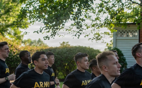 Army Birthday Run Commemorates Army's 251st Birthday