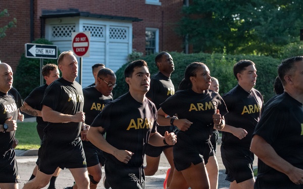 Army Birthday Run Commemorates Army's 251st Birthday