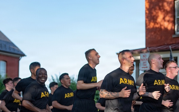 Army Birthday Run Commemorates Army's 251st Birthday