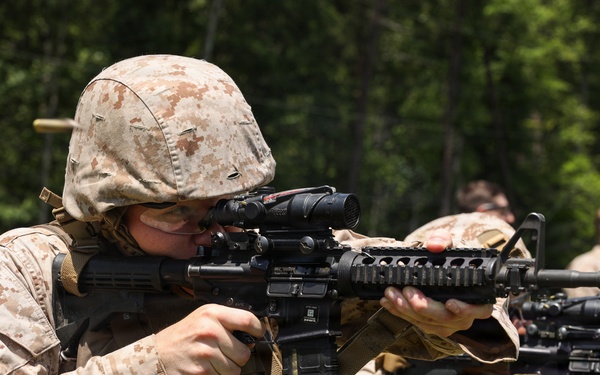 Guard Company Conducts Weapons Proficiency Training