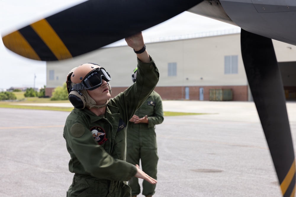 MUMS-14 prepares for activation at MCAS Cherry Point