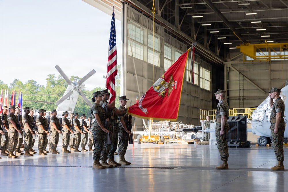 HMHT-302 change of command ceremony