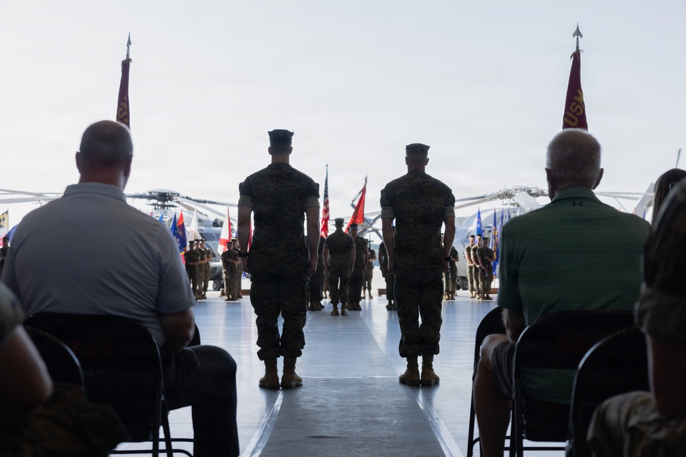 HMHT-302 change of command ceremony