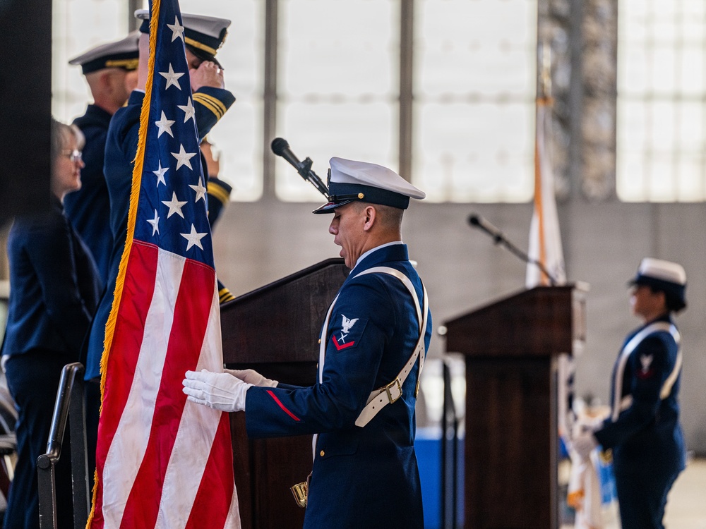 Coast Guard Base Kodiak holds change of command ceremony