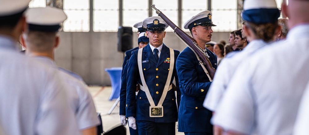Coast Guard Base Kodiak holds change of command ceremony