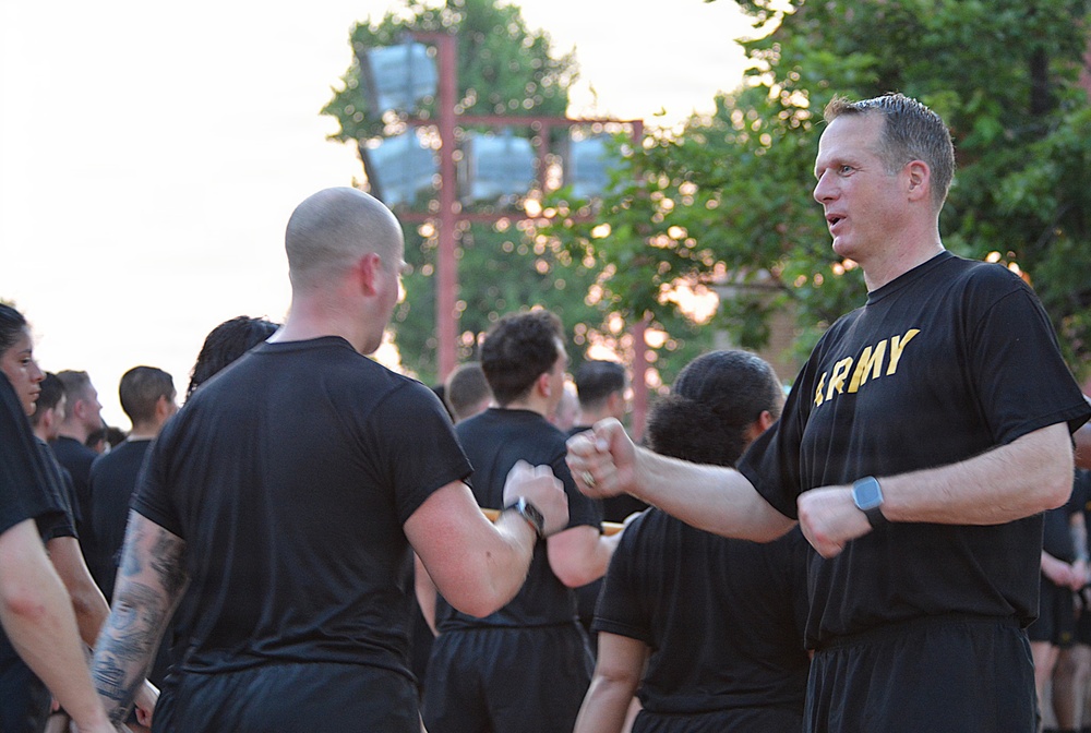 Fort Gordon Celebrates Army Birthday with Spirited Run: “This We’ll Defend”