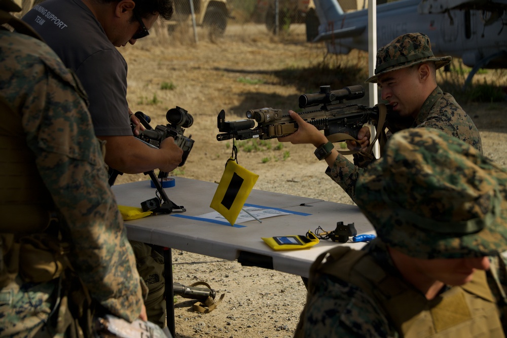 Marines with V2/5 Conducts EOTG Mechanized Raid Course