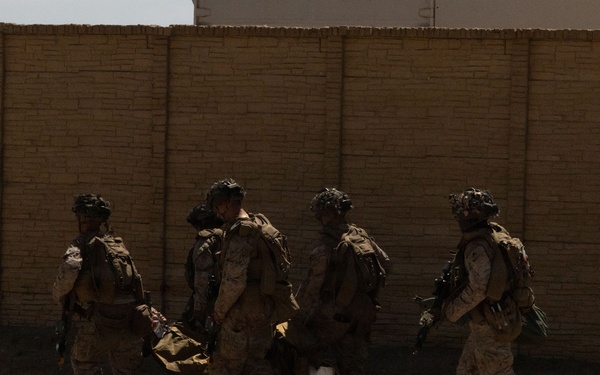 Marines with V2/5 Conduct EOTG Mechanized Raid Course